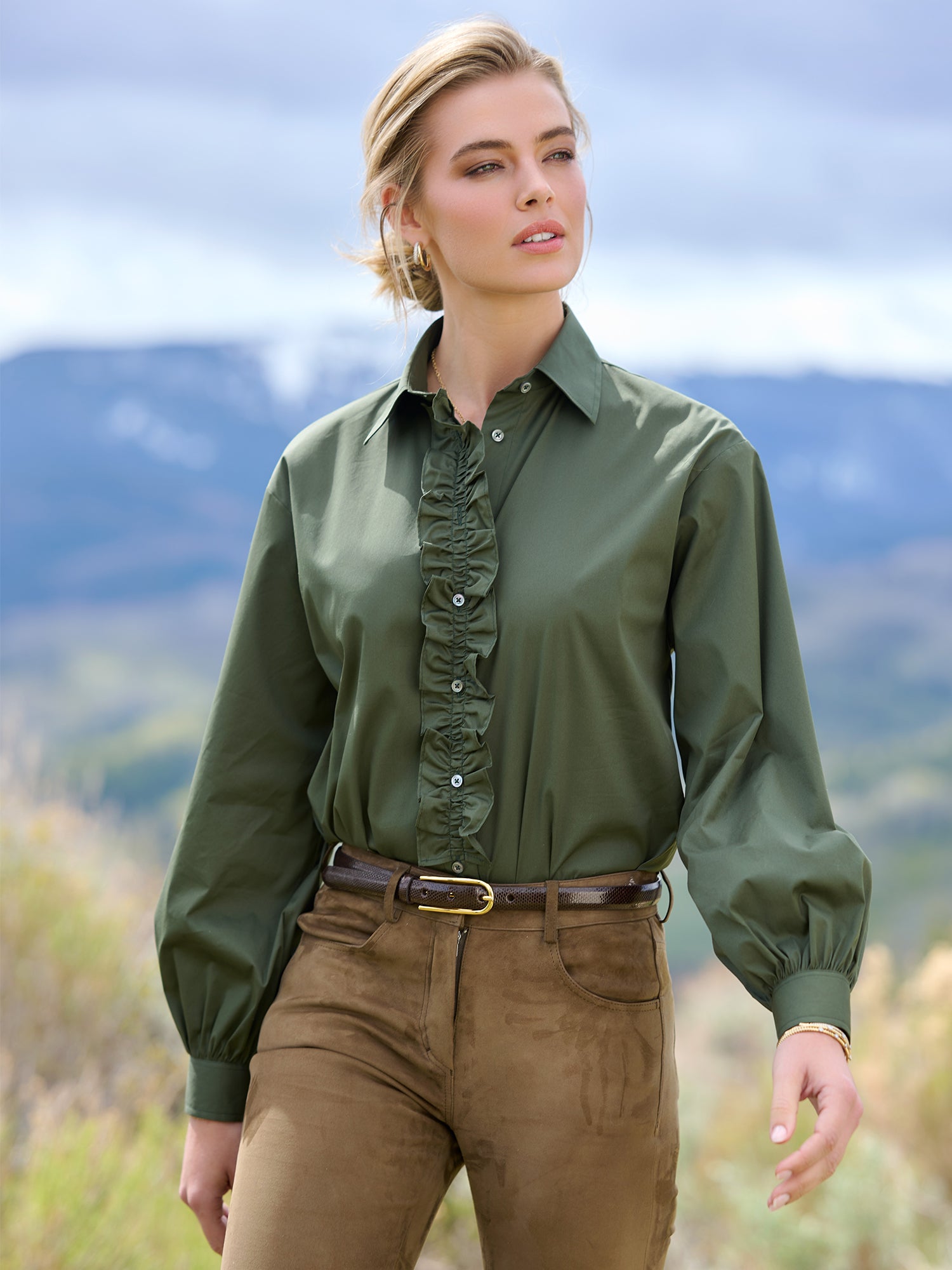 GREEN