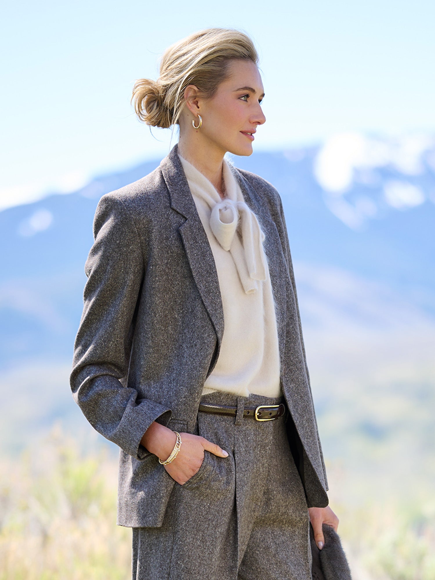 TAUPE