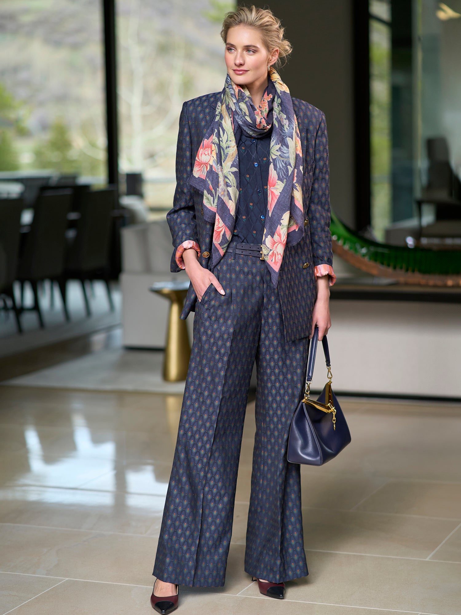 【louren】flower jacquard half pants Louren Flower Jacquard Half Pants