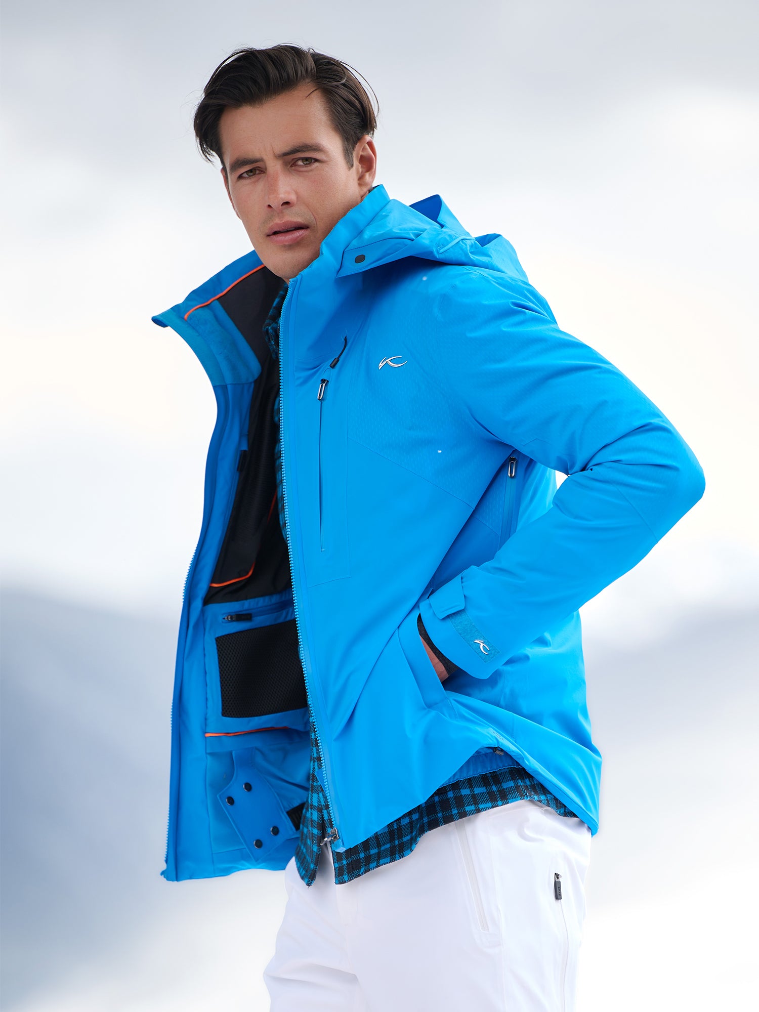 TRAVERSE BLUE