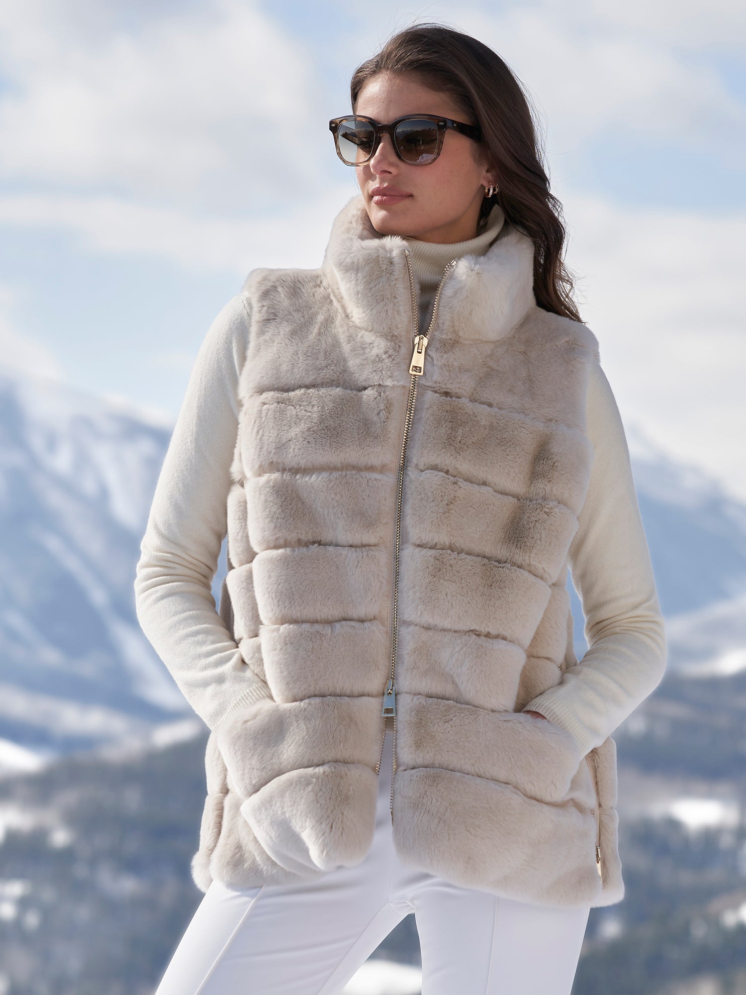 Women's Natural Lynx Fur Vest - Day Furs