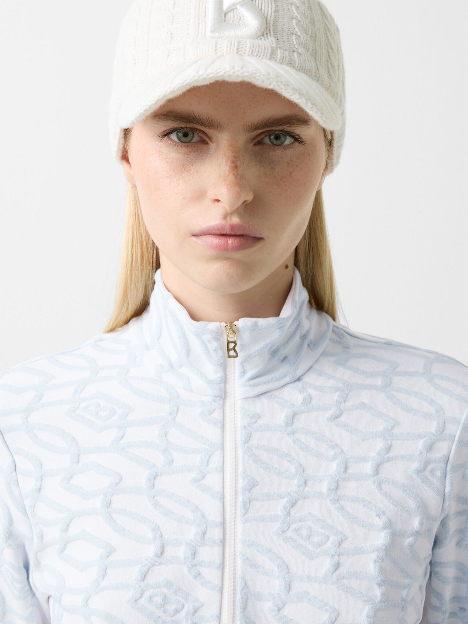 Jasmina Jacquard Jersey Tec Turtleneck – Gorsuch