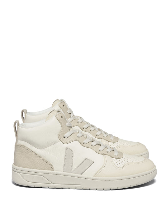 V-15 Sneaker