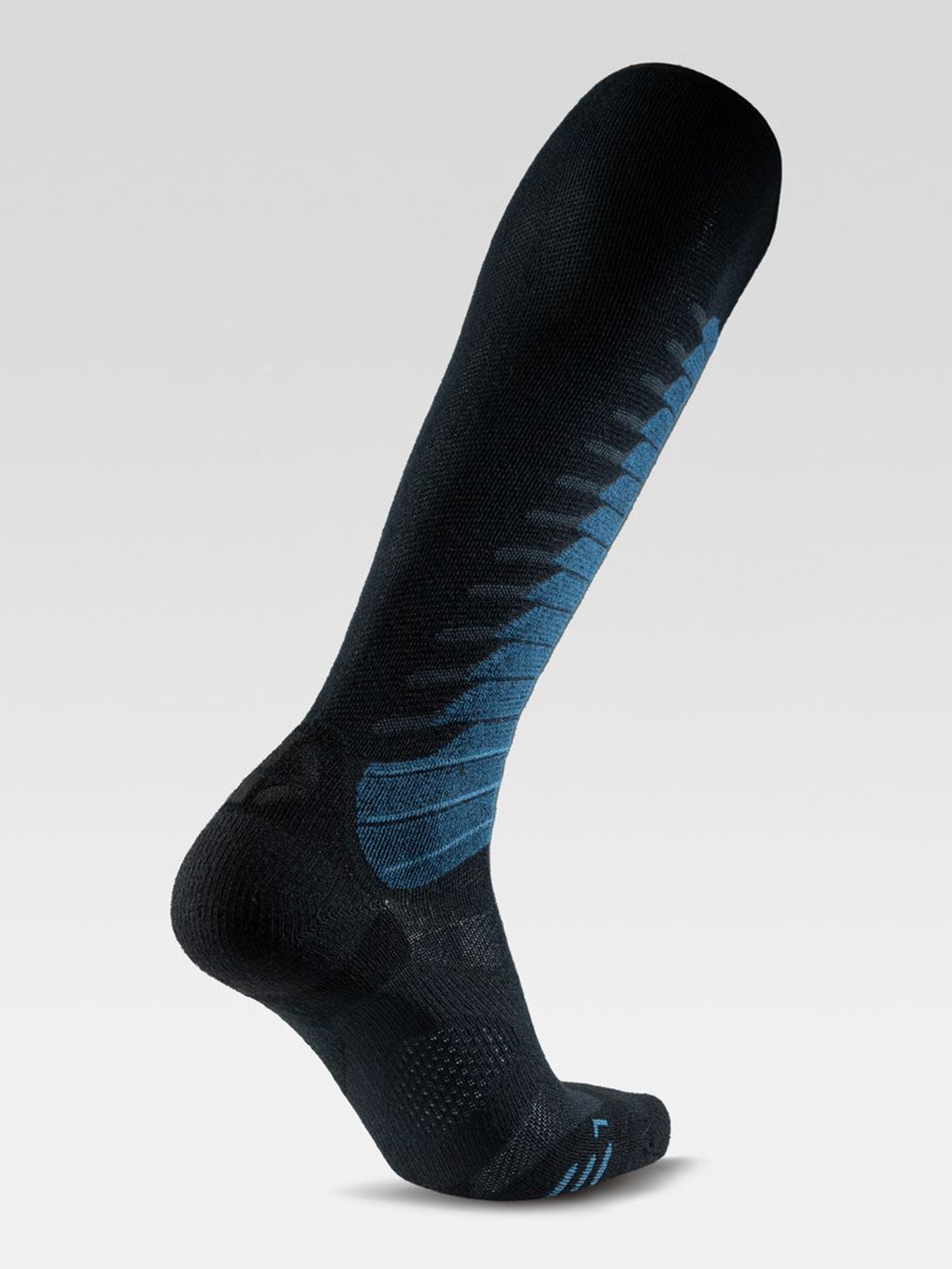 BLACK/BLUE