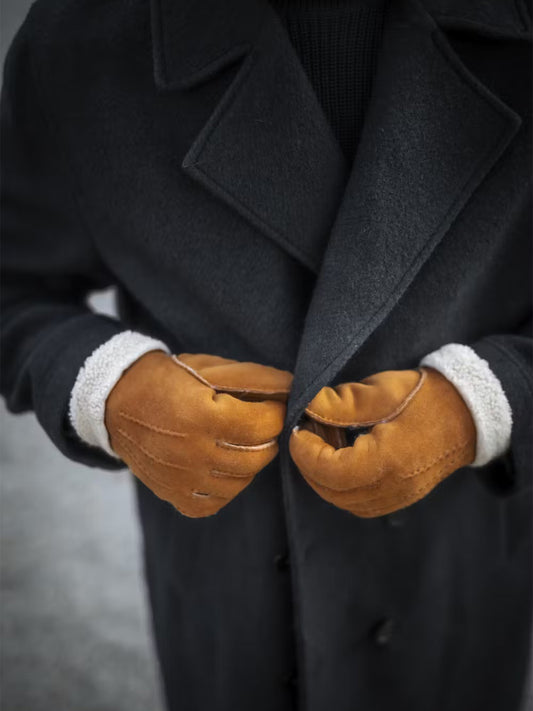 Men's Knit Hats & Gloves