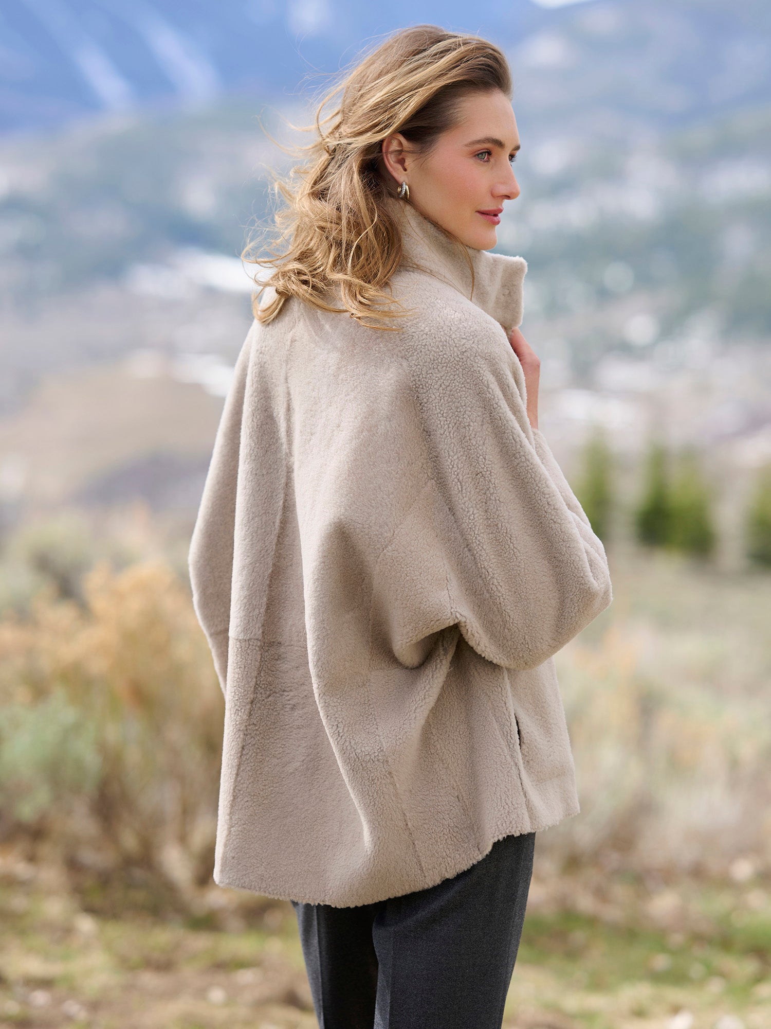 TAUPE