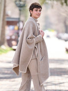 TAUPE