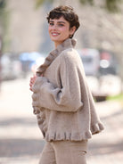 TAUPE