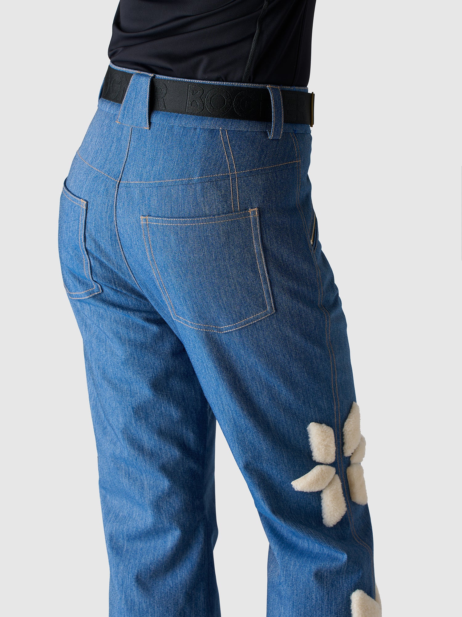 LIGHT JEANS