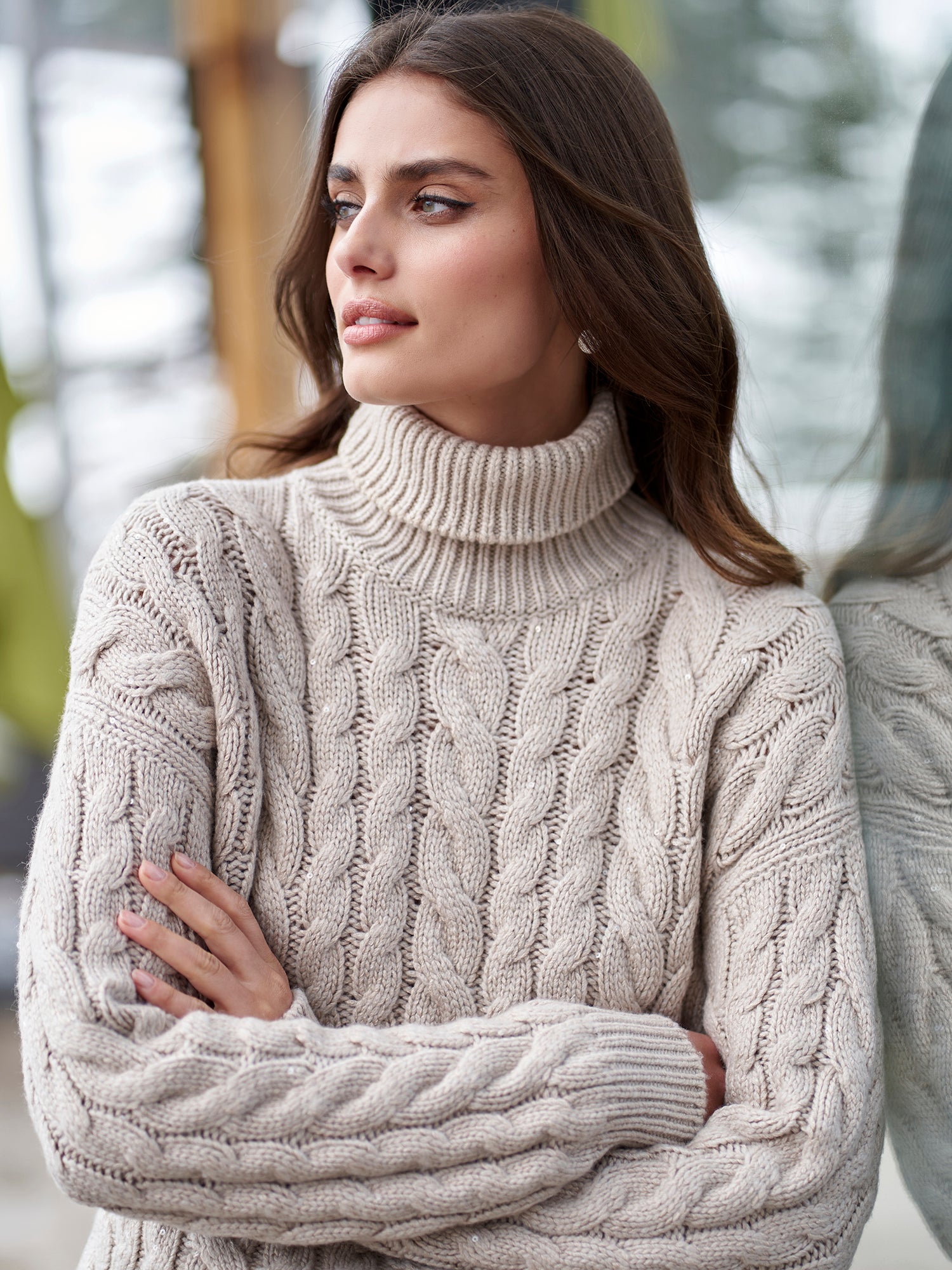 Ribbed Accent Turtleneck - Women - Ready-to-Wear