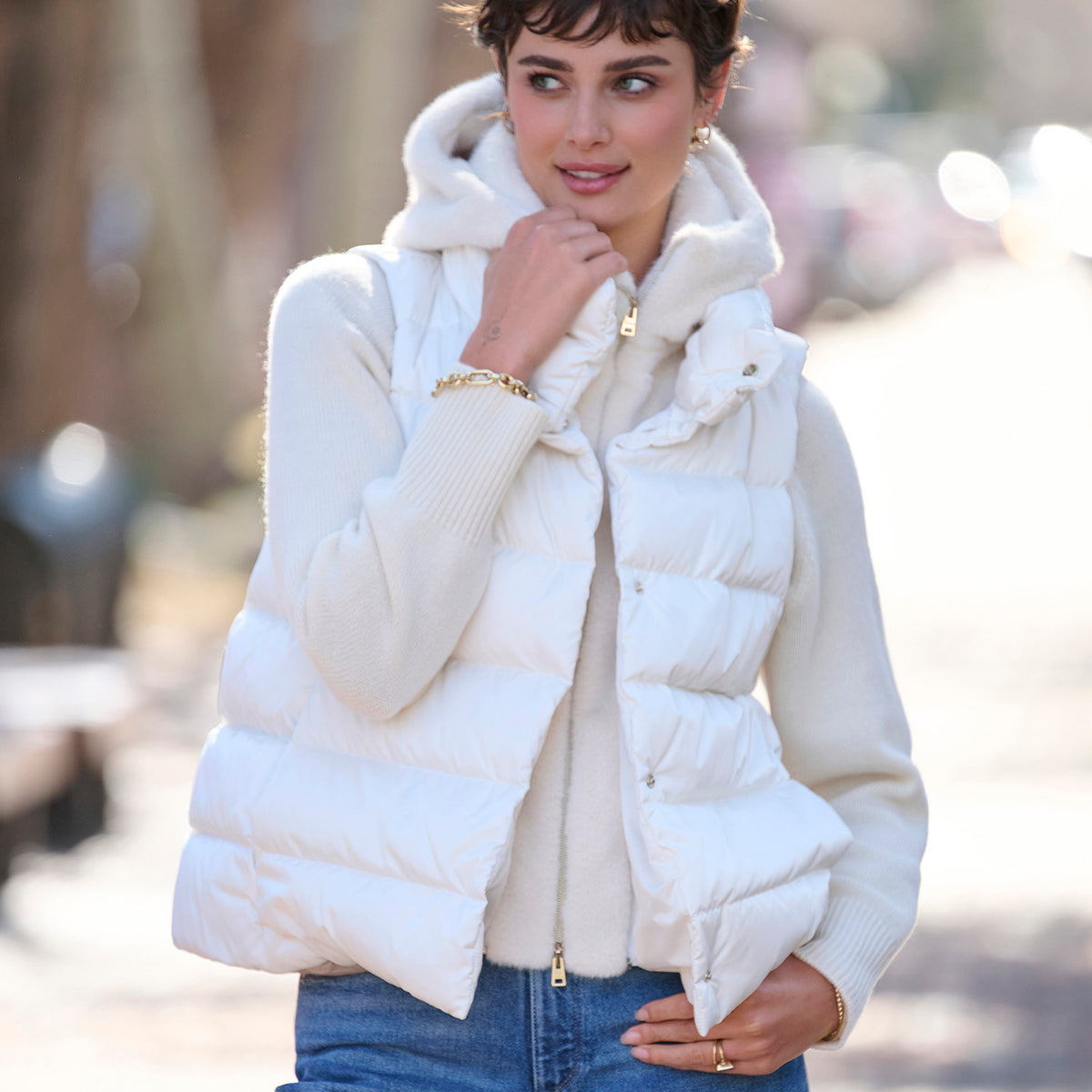 Ali Tec Satin Hooded Vest – Gorsuch