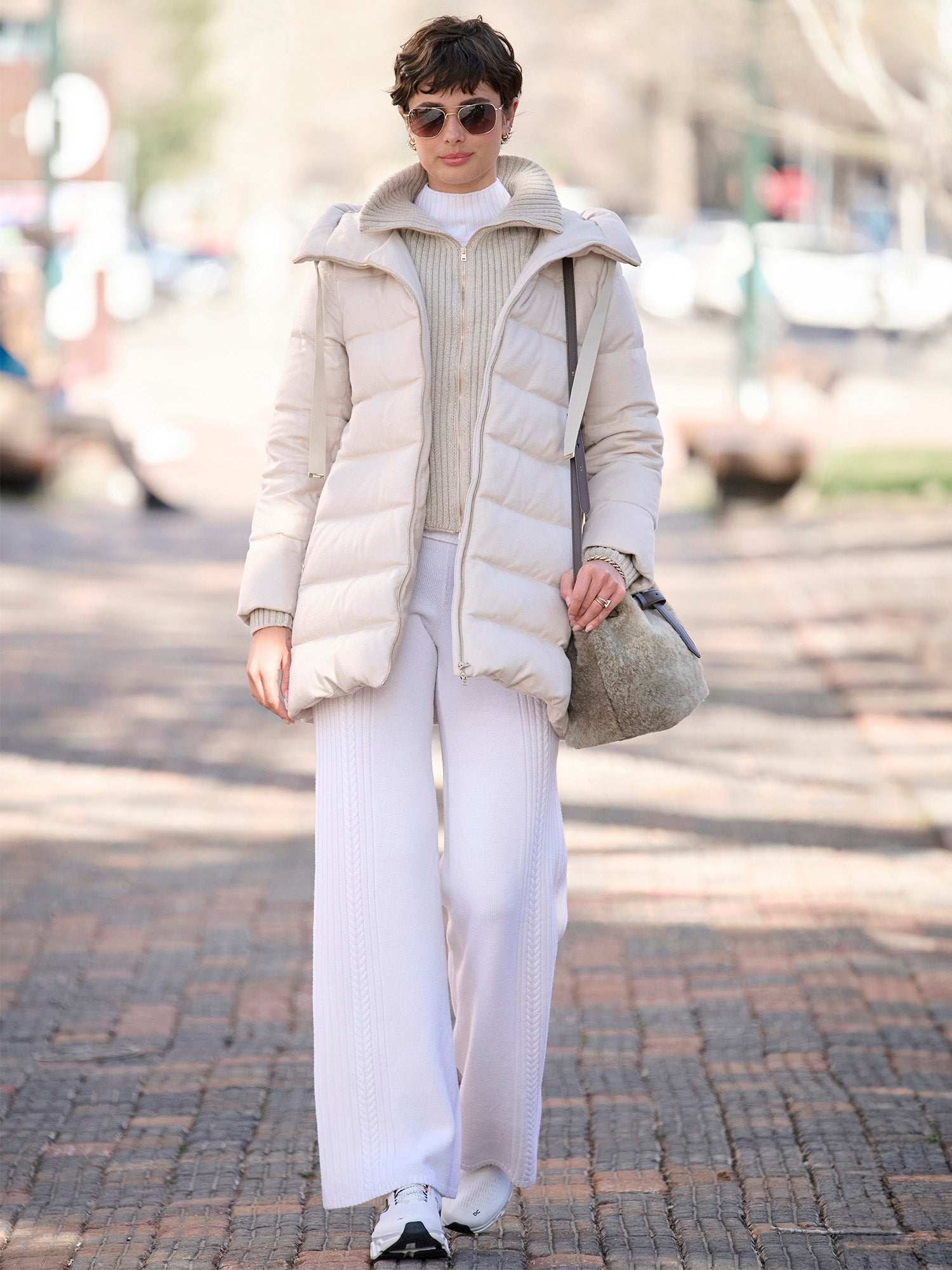 Alexia Cashmere Silk Down Coat – Gorsuch