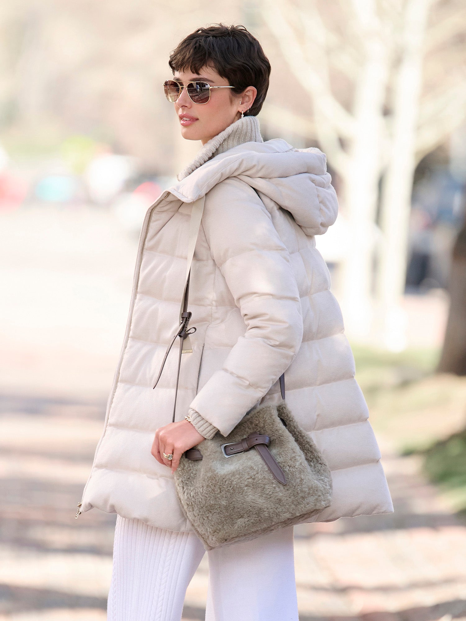 Shearling Bucket Bag – Gorsuch