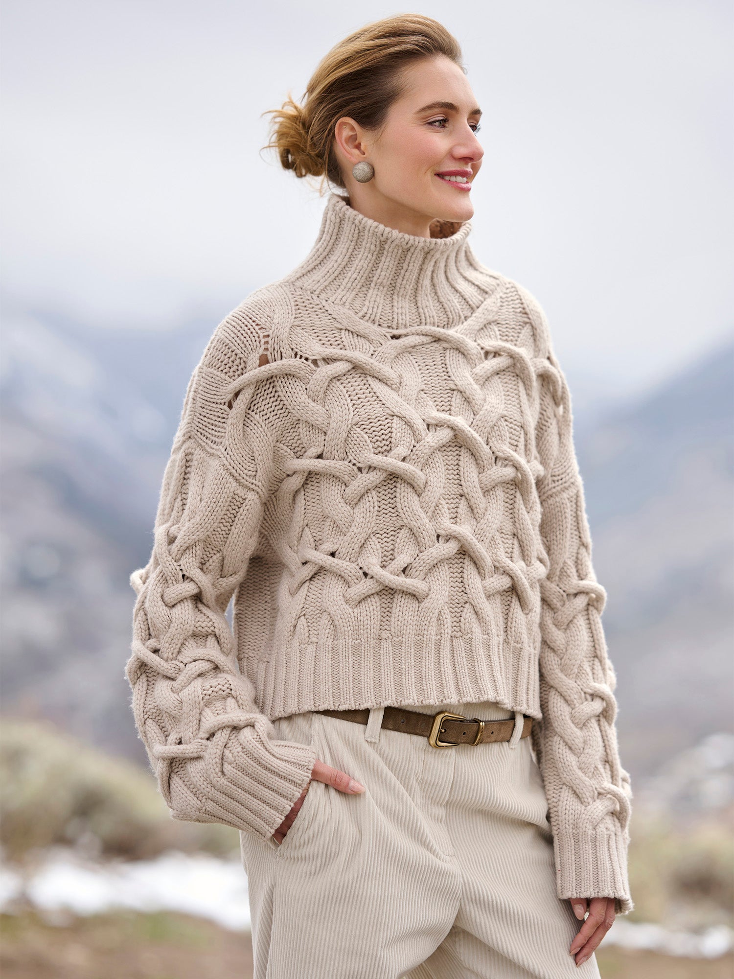 Cable Knit Cashmere Sweater – Gorsuch