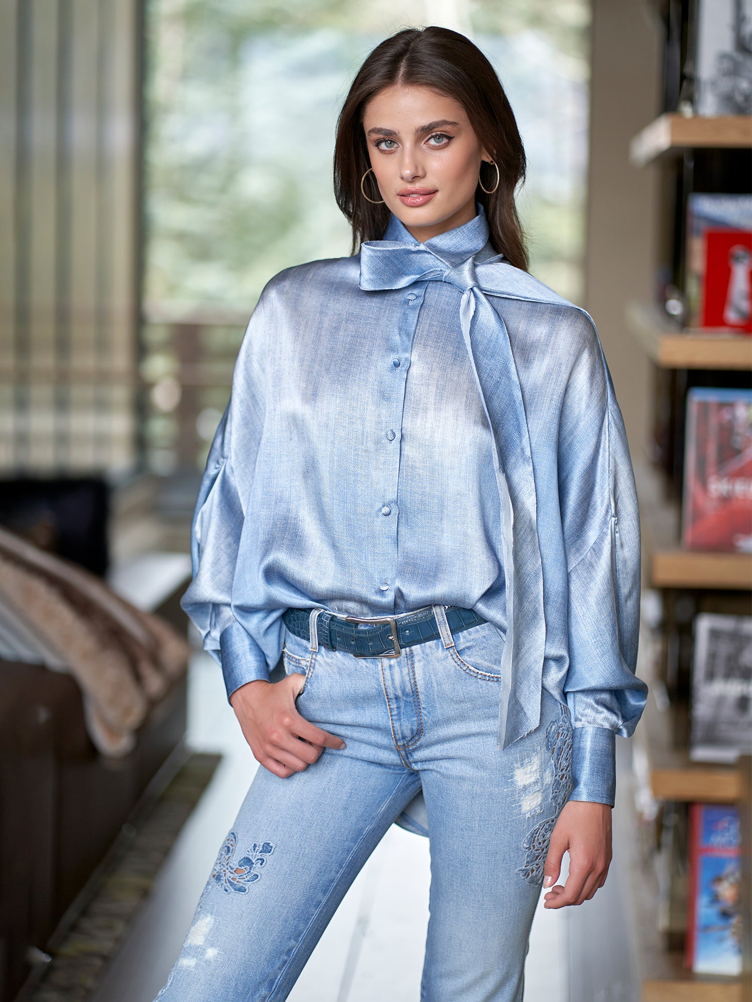 LIGHT BLUE