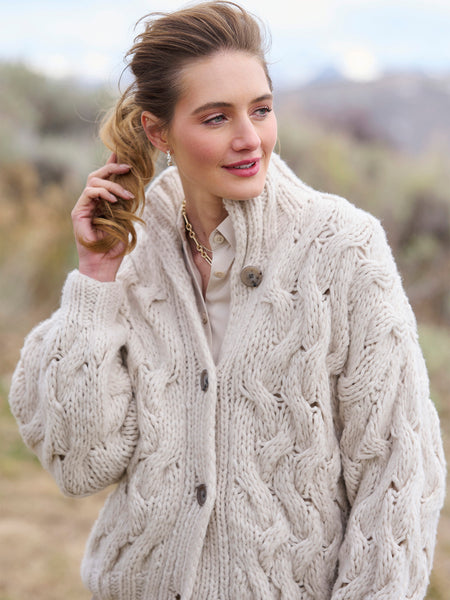 LUX08_IRIS_HELIN_ALABASTER_082