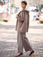 TAUPE