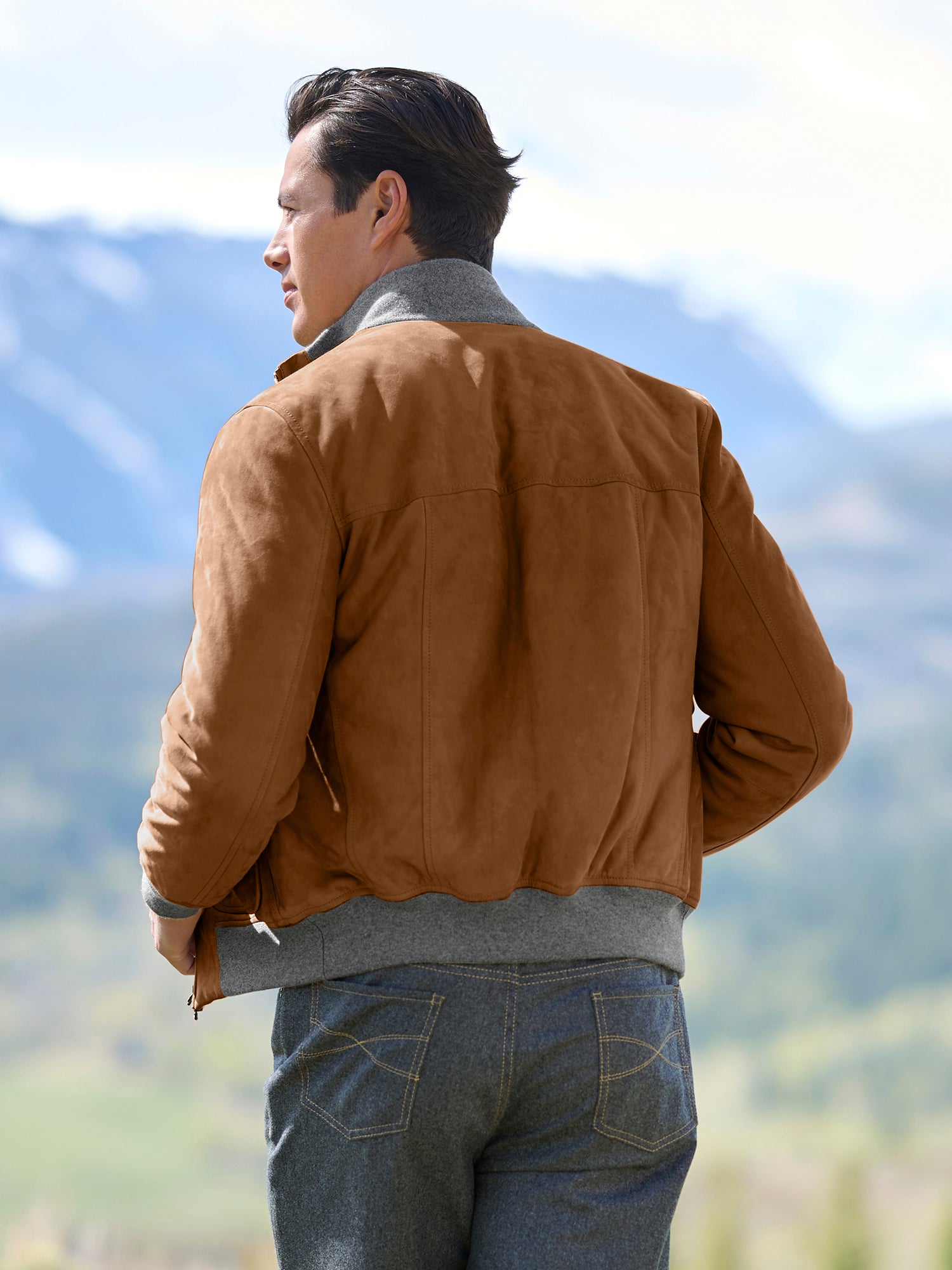 LIGHT BROWN