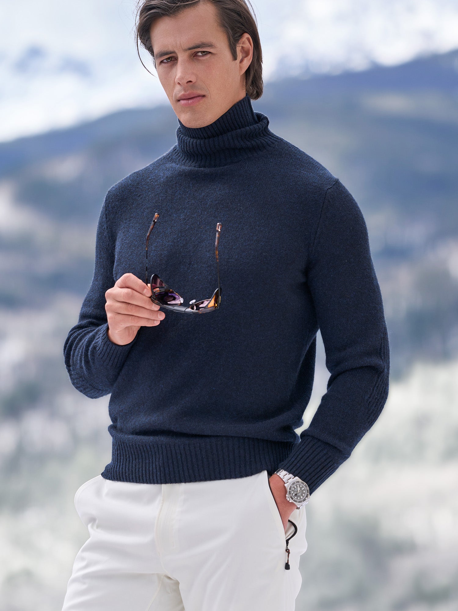 DARK NAVY