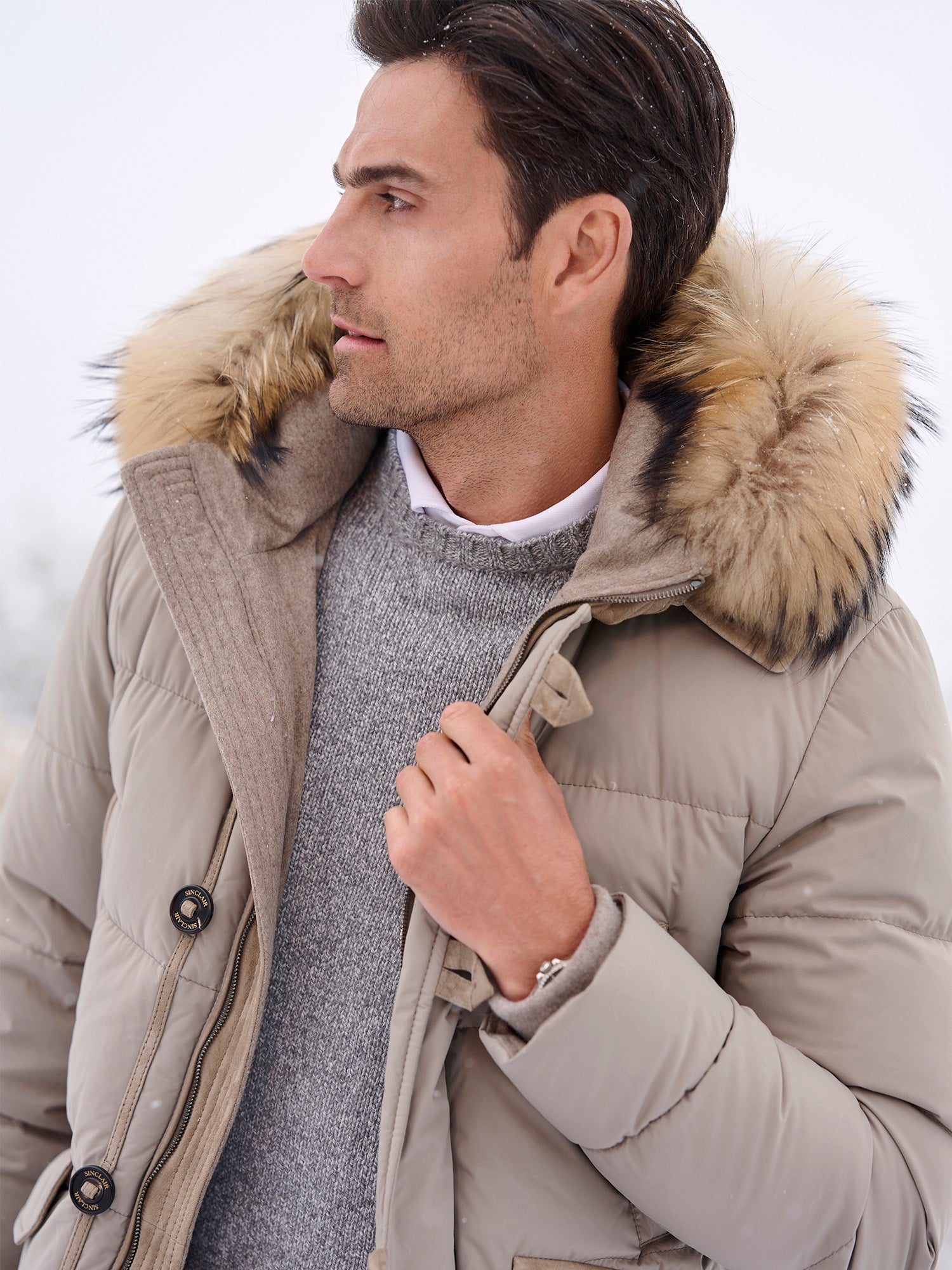 BEIGE