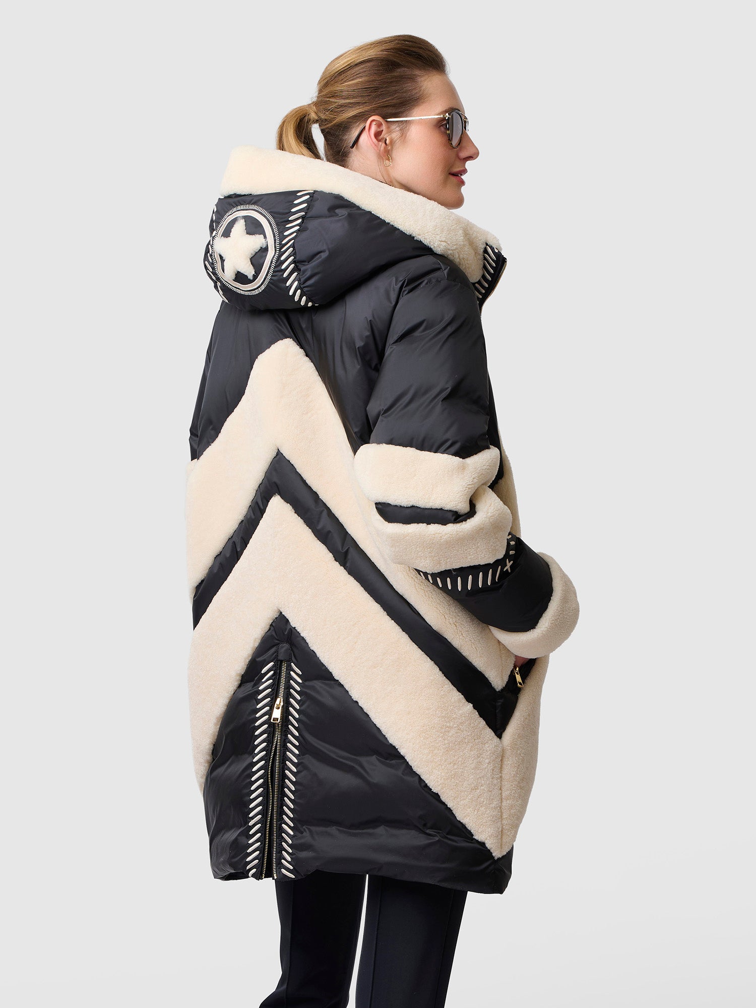 か*わ様 BOGNER ボグナー スキーウェア 上下セット Sサイズ ブラック× BOGNER ボグナー スノボウェア スキーウェア ウィンターウエア L