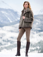 TAUPE