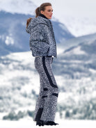 SNOW LEOPARD