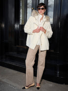 TAUPE