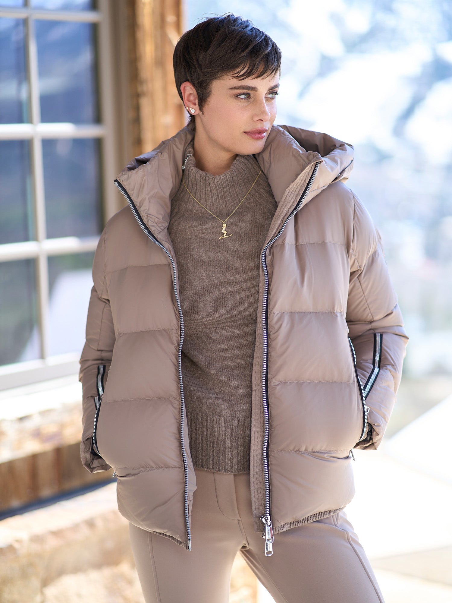 TAUPE