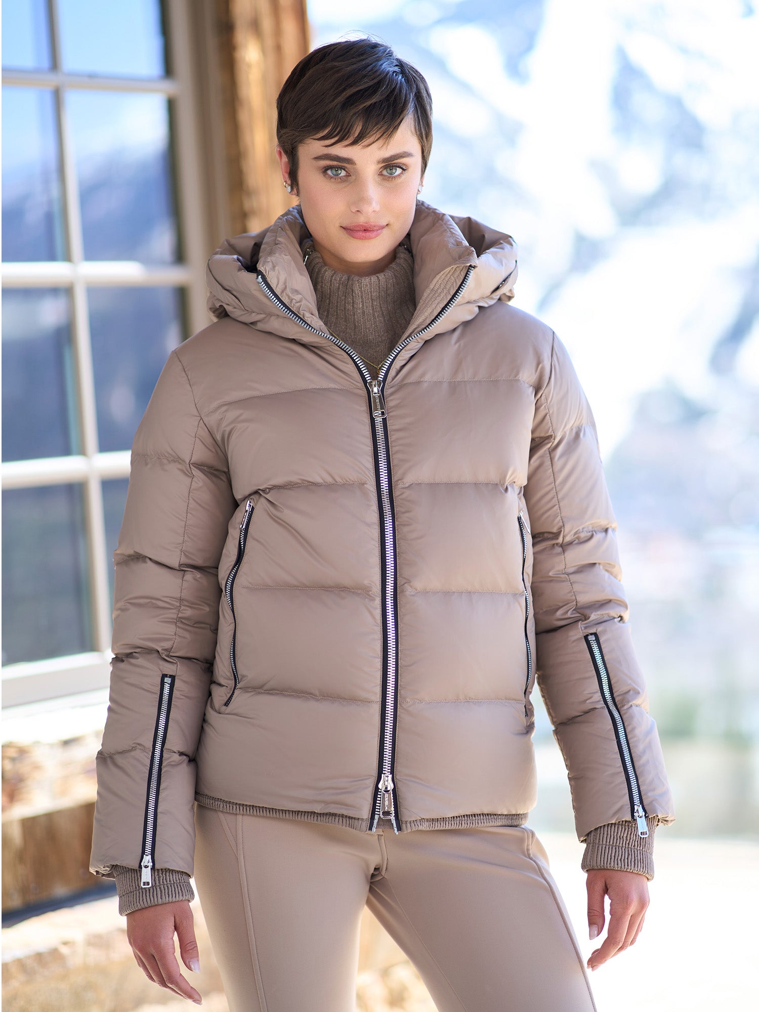 TAUPE