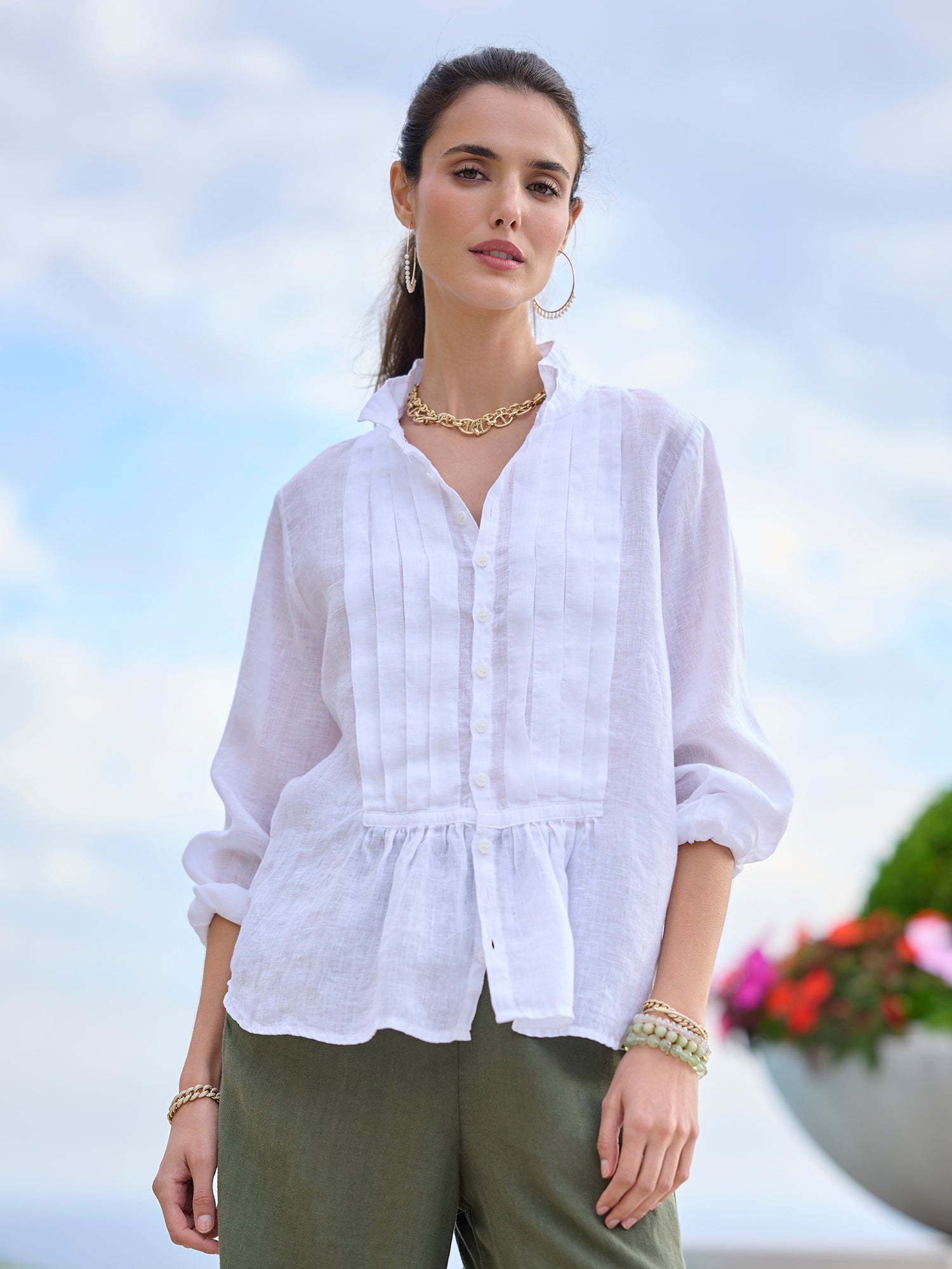 Nora Tux Linen Shirt – Gorsuch