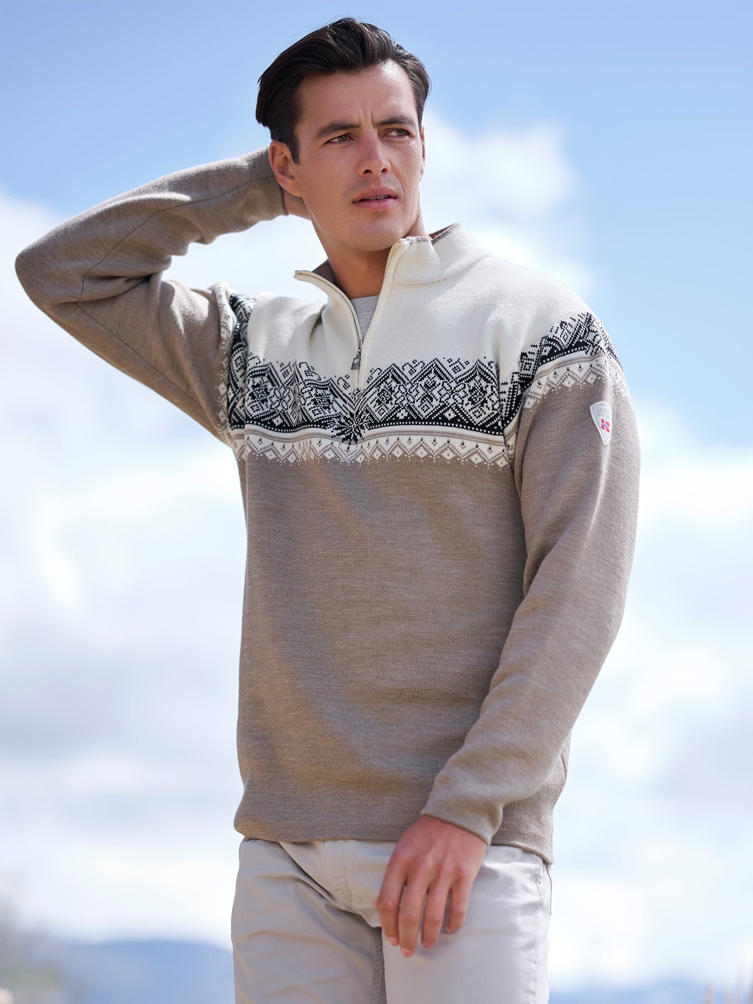BEIGE