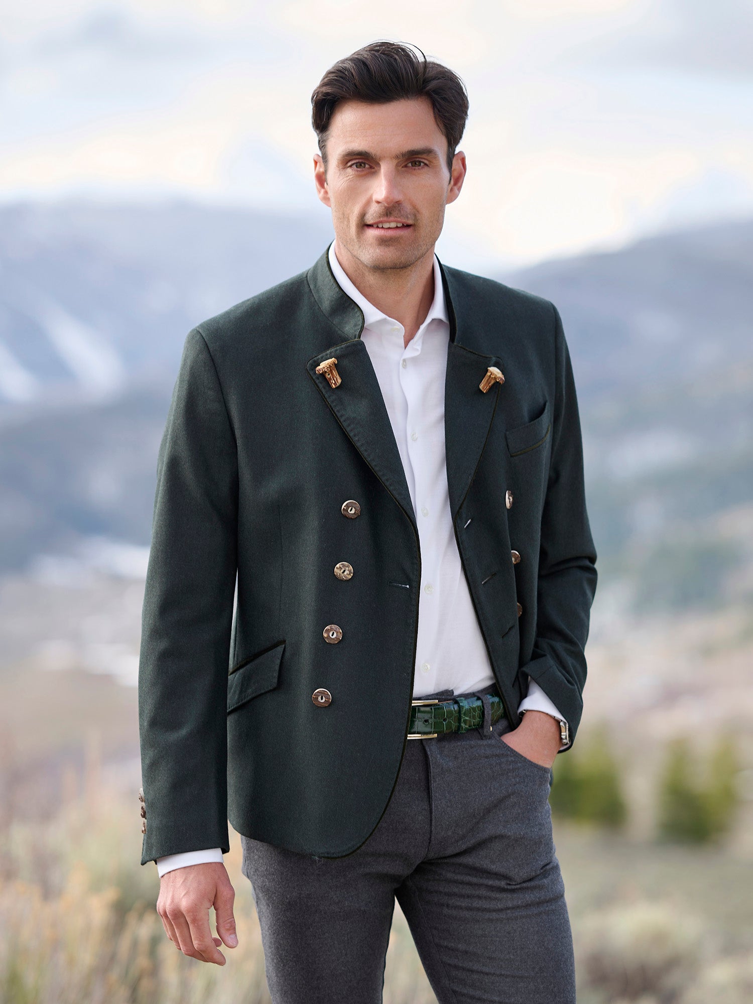 DARK GREEN