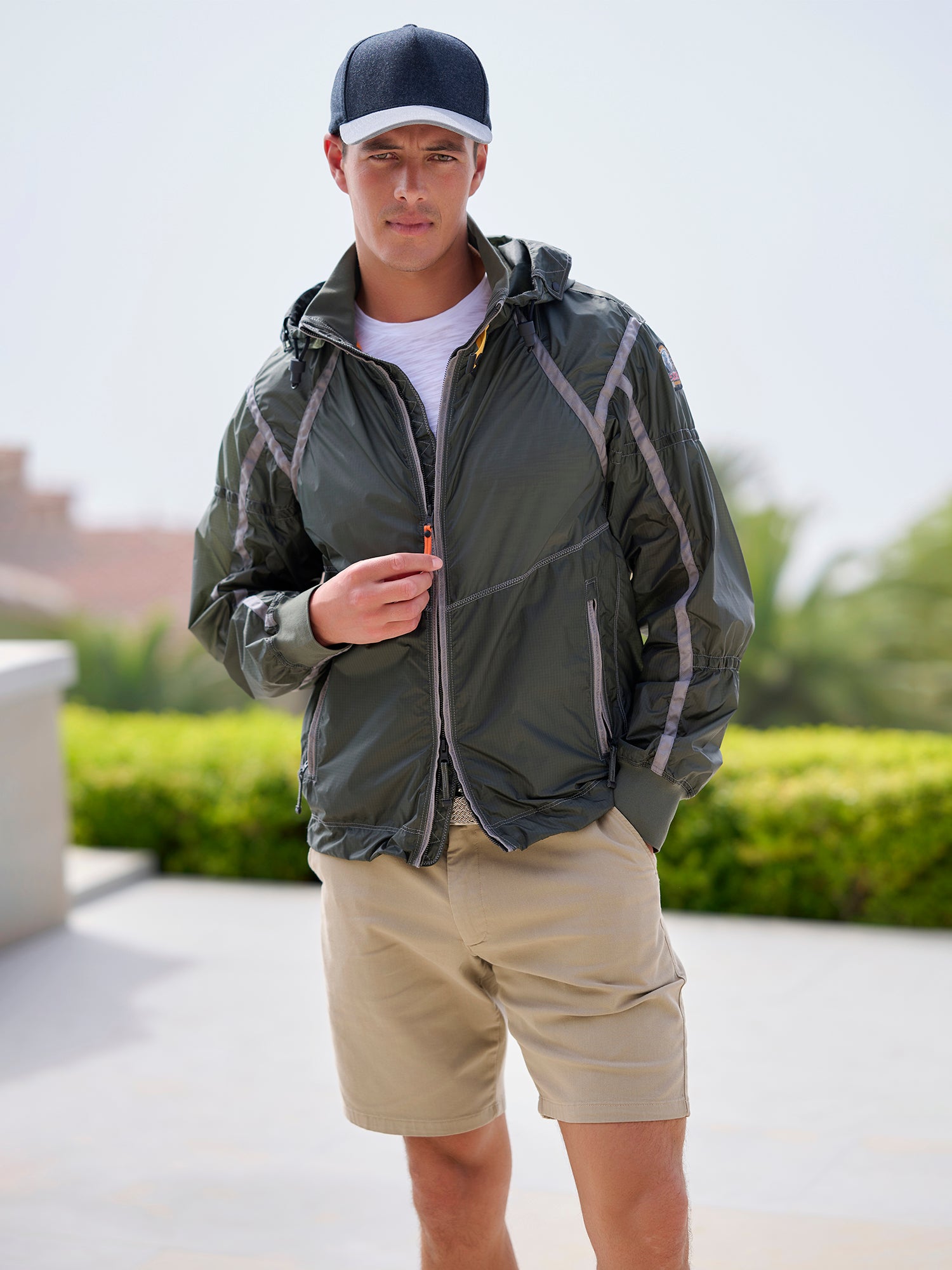 MASU ナイロンジャケット NYLON HOODED JACKET GRAY MASU ナイロンジャケット NYLON HOODED JACKET GRAY