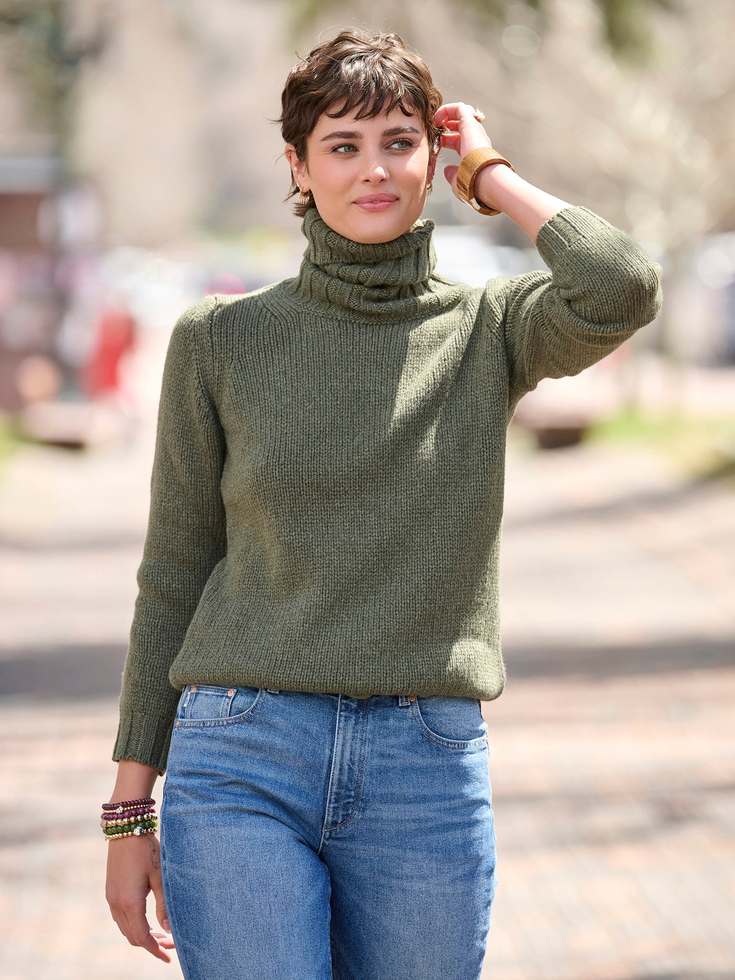 Alberti Cashmere Turtleneck Sweater