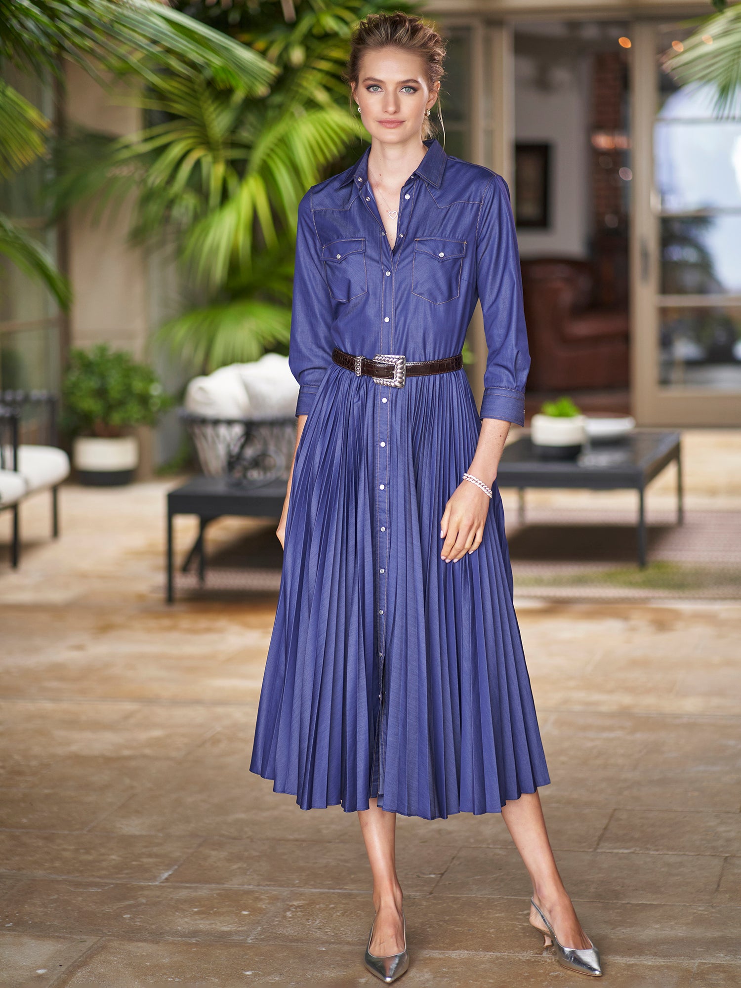 DENIM BLUE