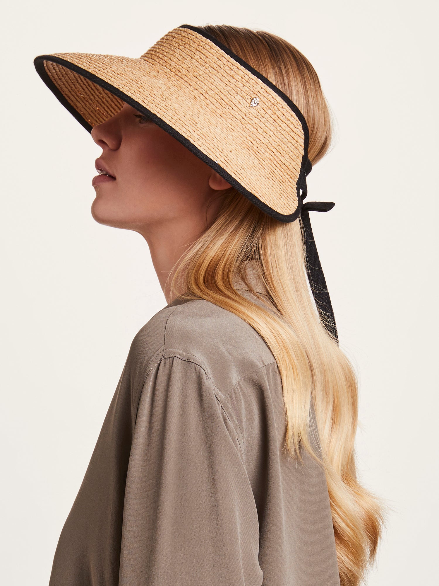 Mita Wide Brim Raffia Visor – Gorsuch