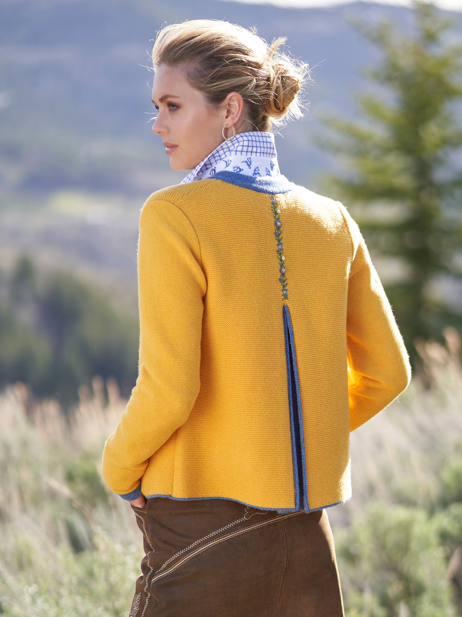 YELLOW/BLUE