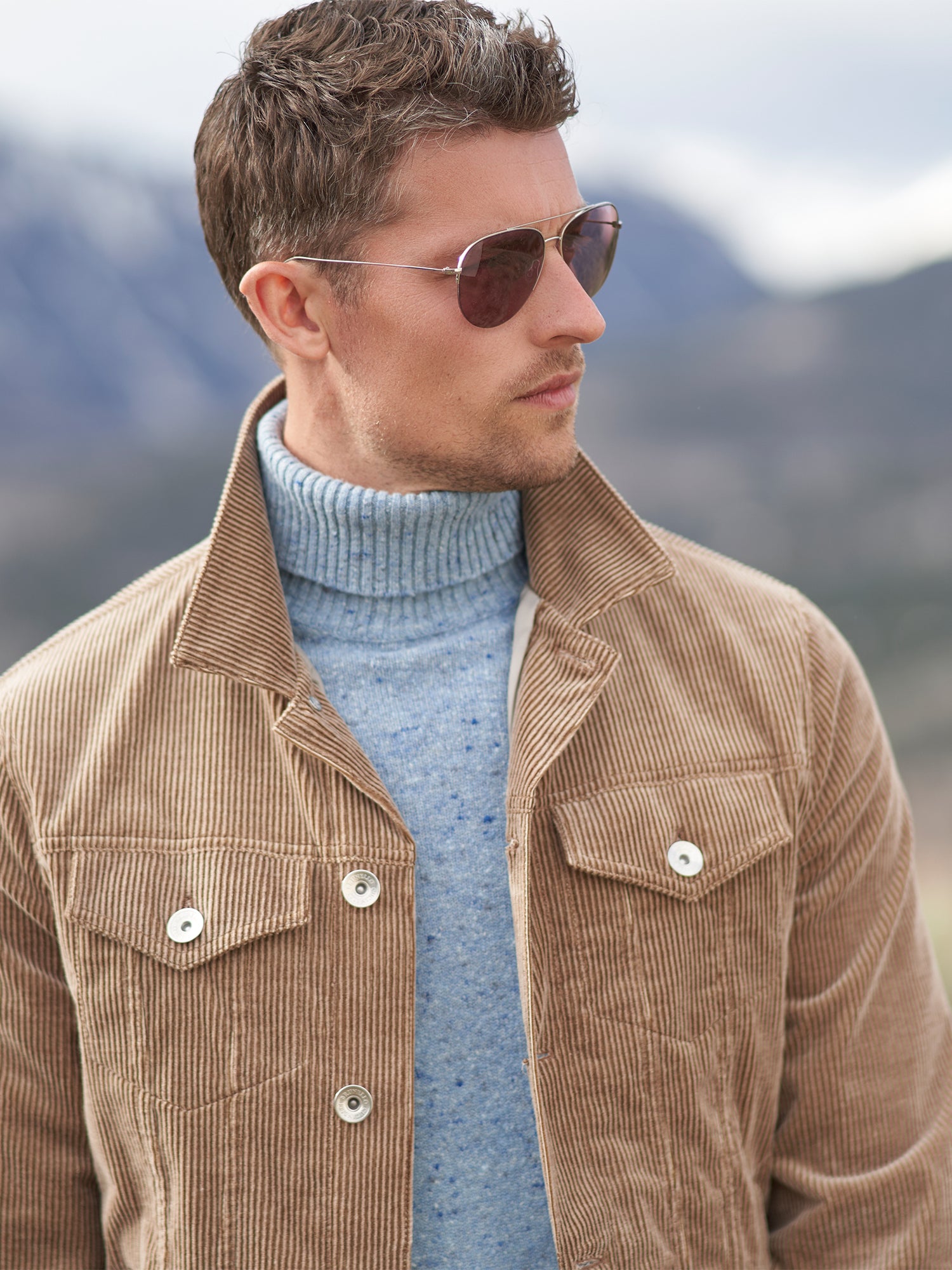 LIGHT BROWN