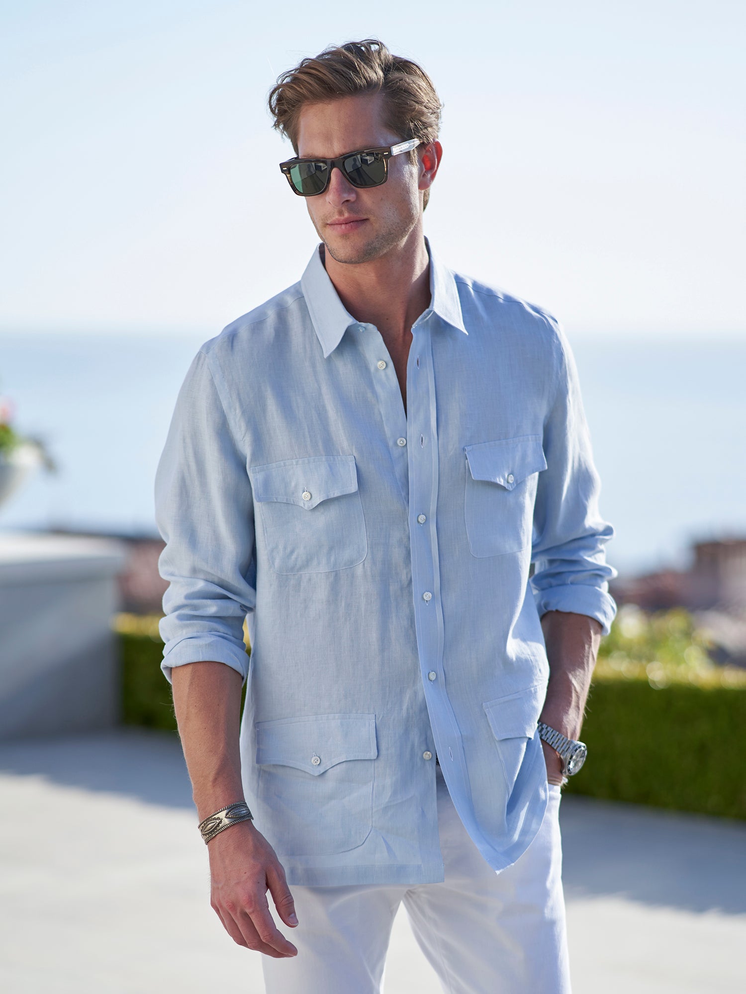 LIGHT BLUE