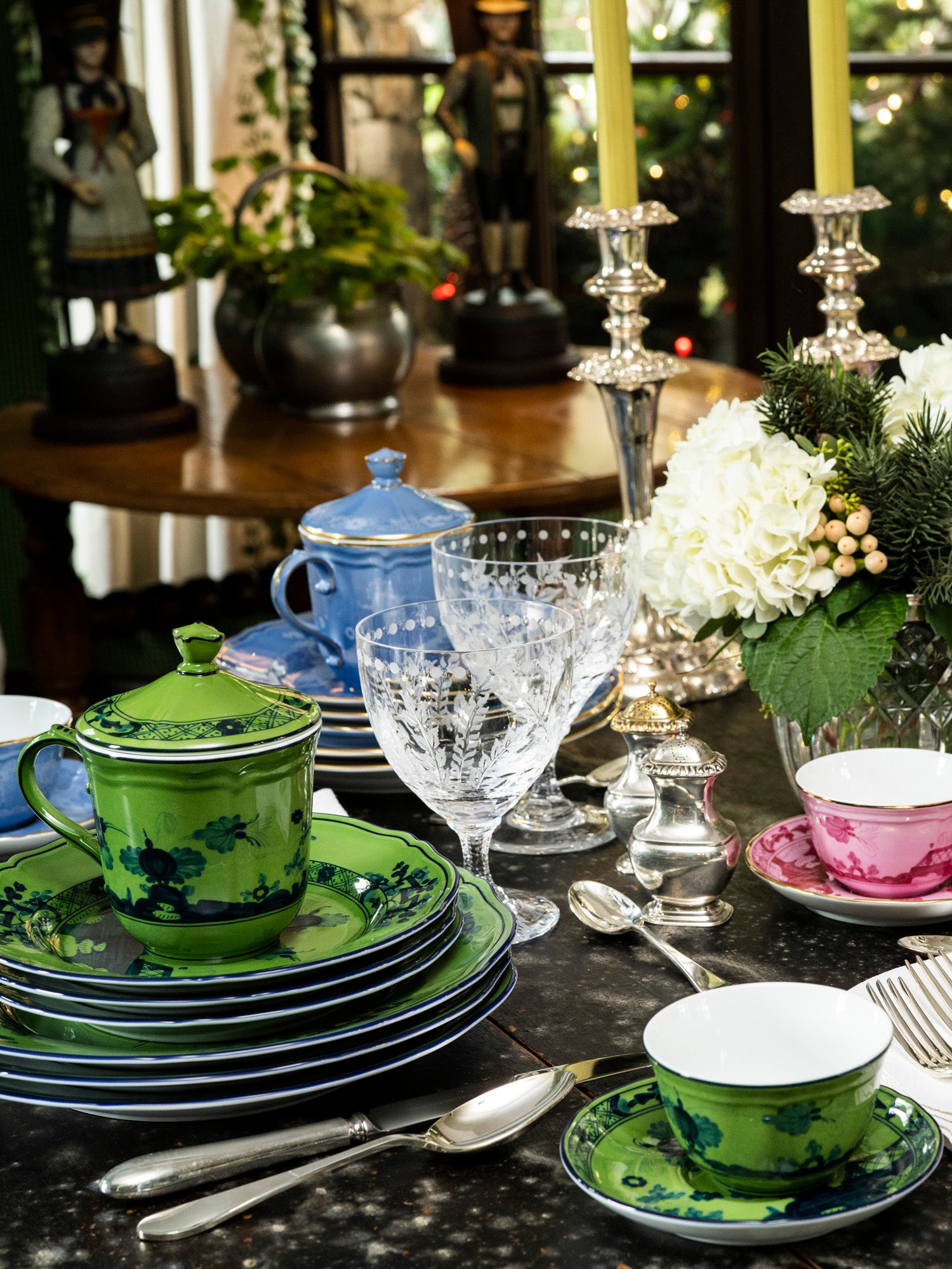 Richard Ginori Oriente Italianoチプリア 27cm Oriente Italiano Dessert Plate - Cipria – Hawkins New York