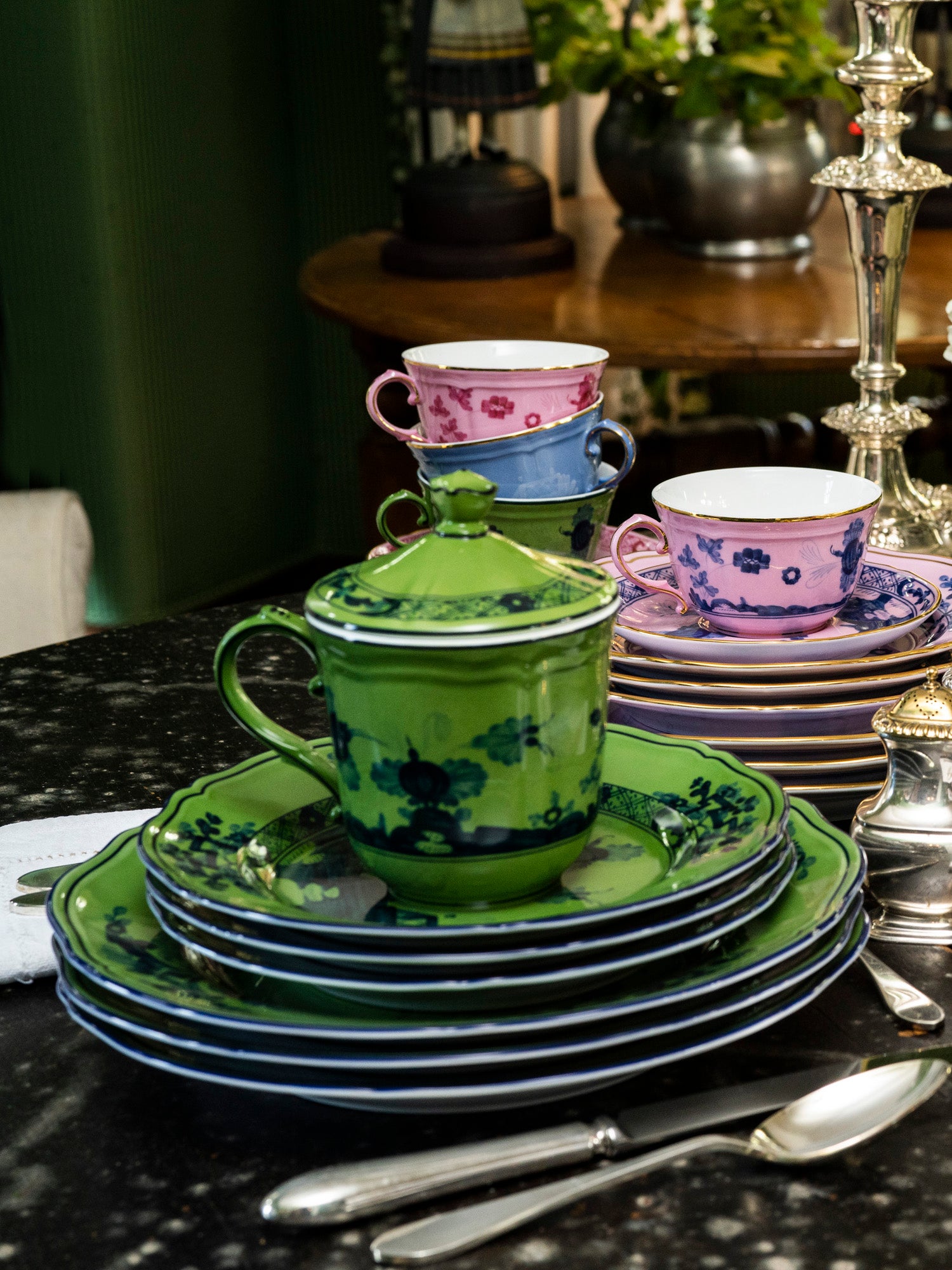 RICHARD GINORI セソン口ーゼ フィオリランノ オーバルボウル Oriente Italiano Soup Bowl – Gorsuch